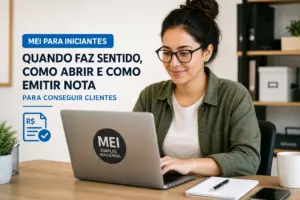 Mulher trabalhando no notebook sobre MEI para iniciantes 2026